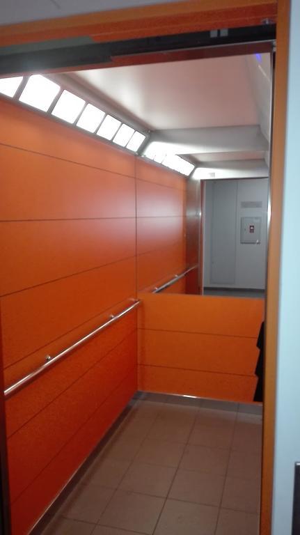 Apartament Polonijna Cracovia Exterior foto